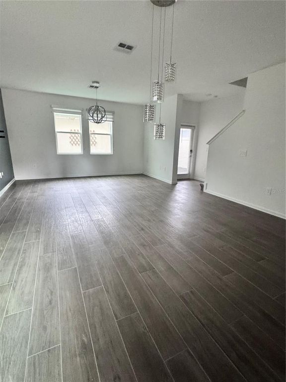 Image 20 of property listing at 1563 CROSS PRAIRIE PARKWAY, Kissimmee, FL 34744