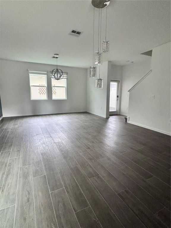 Image 21 of property listing at 1563 CROSS PRAIRIE PARKWAY, Kissimmee, FL 34744