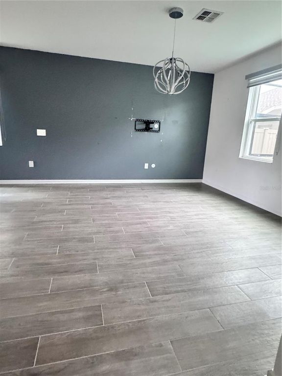 Image 31 of property listing at 1563 CROSS PRAIRIE PARKWAY, Kissimmee, FL 34744