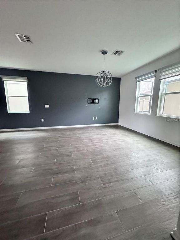 Image 32 of property listing at 1563 CROSS PRAIRIE PARKWAY, Kissimmee, FL 34744