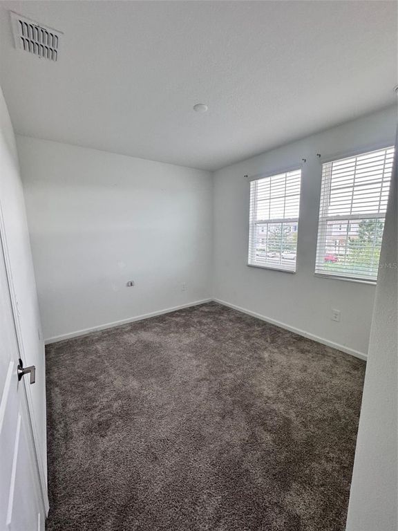 Image 36 of property listing at 1563 CROSS PRAIRIE PARKWAY, Kissimmee, FL 34744