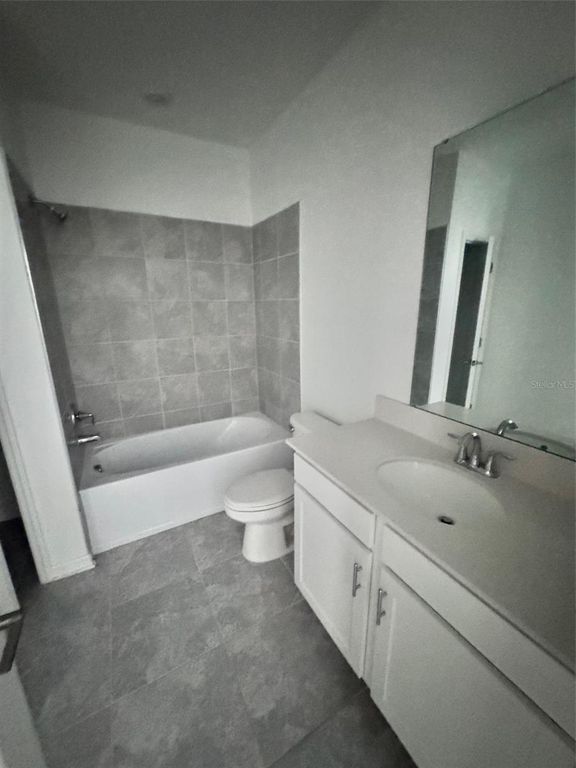 Image 37 of property listing at 1563 CROSS PRAIRIE PARKWAY, Kissimmee, FL 34744