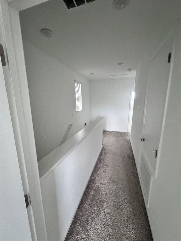 Image 38 of property listing at 1563 CROSS PRAIRIE PARKWAY, Kissimmee, FL 34744