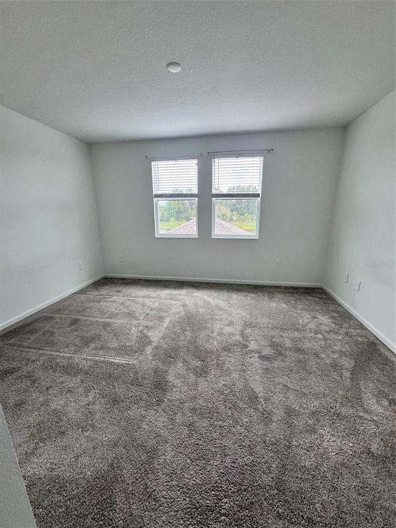 Image 39 of property listing at 1563 CROSS PRAIRIE PARKWAY, Kissimmee, FL 34744