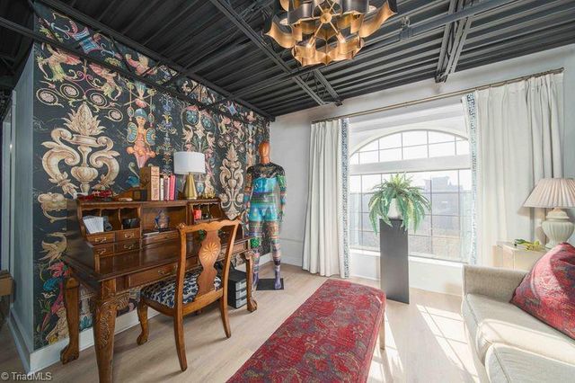 210 N Main Street 378, Kernersville, NC 27284