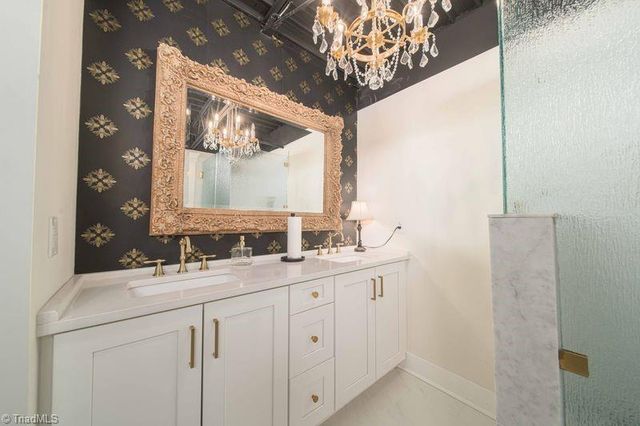 210 N Main Street 378, Kernersville, NC 27284