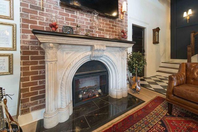 210 N Main Street 378, Kernersville, NC 27284