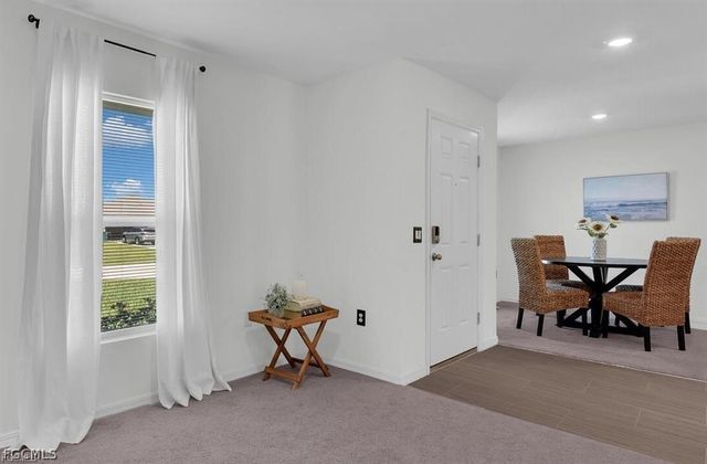 2825 NW 8th PL, Cape Coral, FL 33993