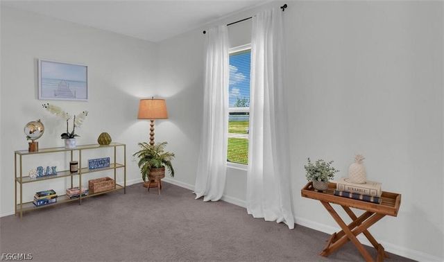 2825 NW 8th PL, Cape Coral, FL 33993