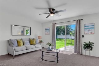 2825 NW 8th PL, Cape Coral, FL 33993