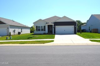 138 Tanasqui Drive, Johnson City, TN 37604