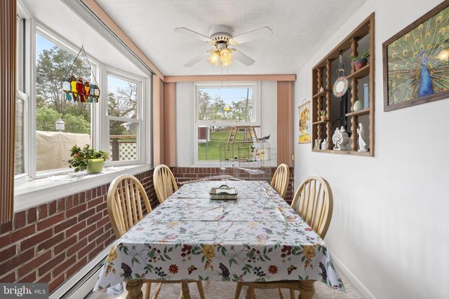 2940 STONEY CREEK RD, Norristown, PA 19401