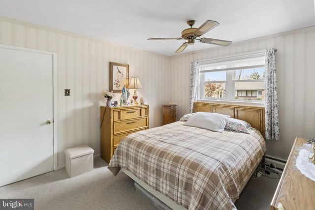 2940 STONEY CREEK RD, Norristown, PA 19401