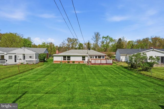 2940 STONEY CREEK RD, Norristown, PA 19401