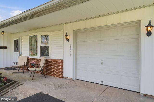 2940 STONEY CREEK RD, Norristown, PA 19401