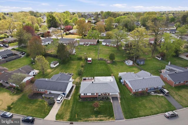 2940 STONEY CREEK RD, Norristown, PA 19401