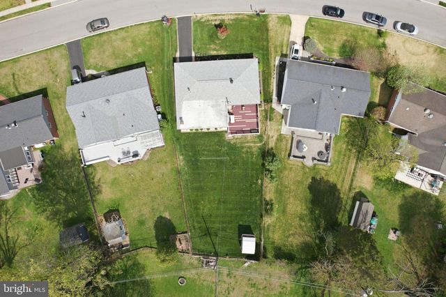 2940 STONEY CREEK RD, Norristown, PA 19401