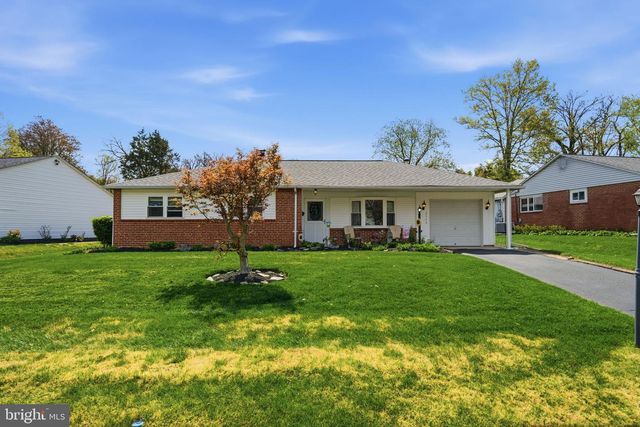 2940 STONEY CREEK RD, Norristown, PA 19401