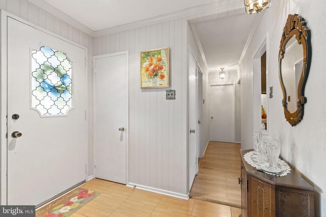 2940 STONEY CREEK RD, Norristown, PA 19401