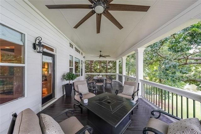 285 Peninsula Circle, Newnan, GA 30263