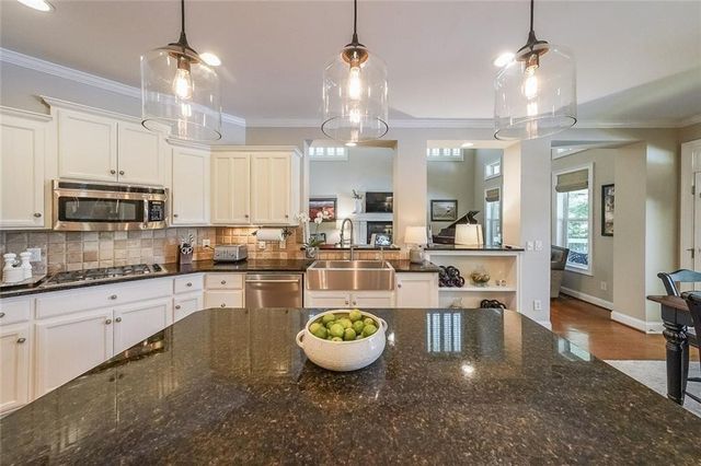 285 Peninsula Circle, Newnan, GA 30263