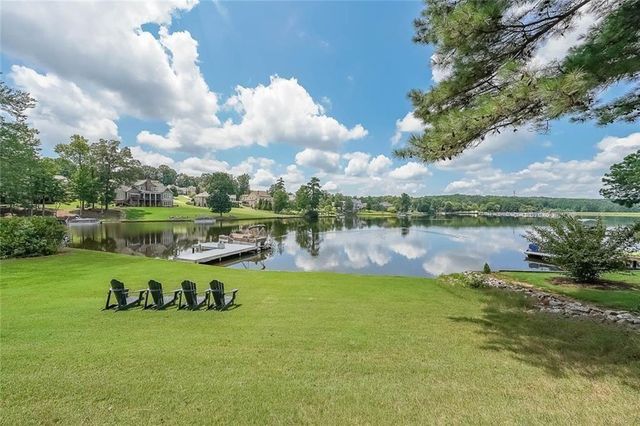 285 Peninsula Circle, Newnan, GA 30263