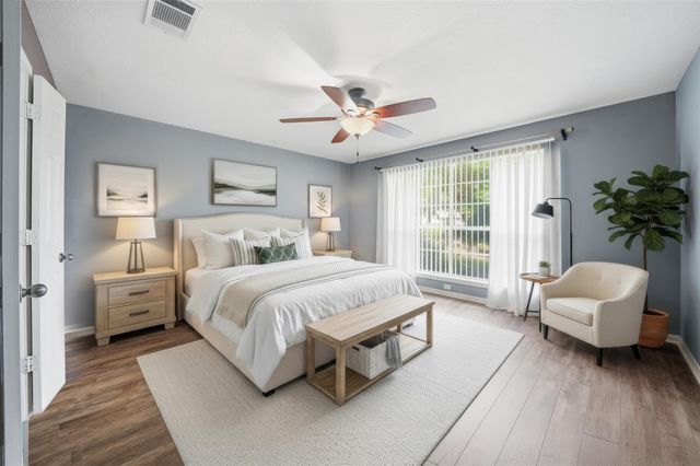 21142 Northland DR, Lago Vista, TX 78645