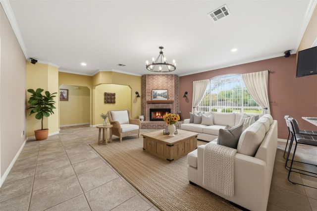 21142 Northland DR, Lago Vista, TX 78645