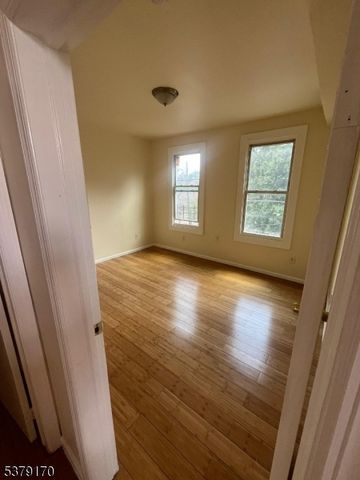 59 Brenner St, Newark City, NJ 07108