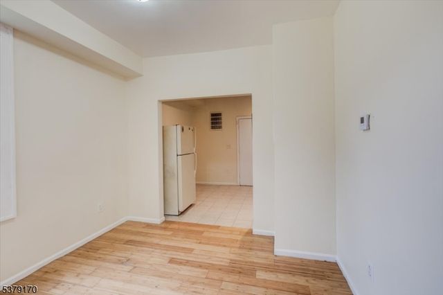 59 Brenner St, Newark City, NJ 07108