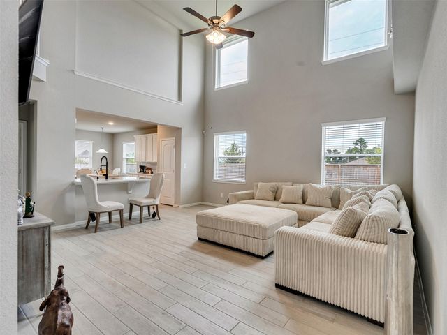 10602 Sunrise Park Lane, Humble, TX 77396