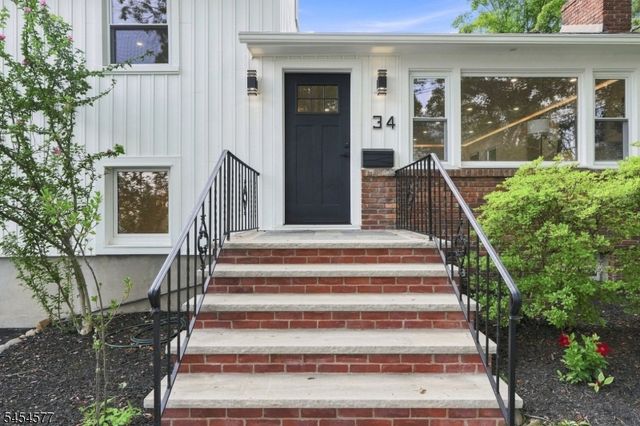 34 Clark St, Summit City, NJ 07901
