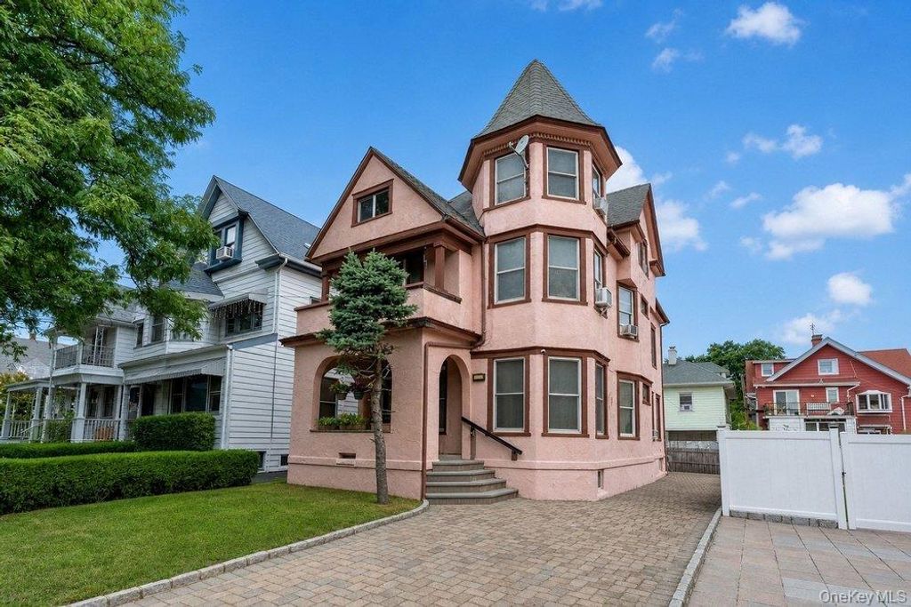 129 Urban Street, Mount Vernon, NY 10552 — exterior