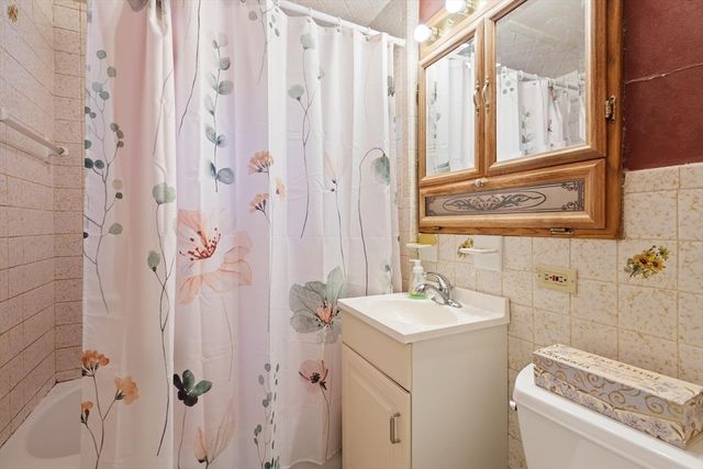 58 Horne Ave, Medford, MA 02155