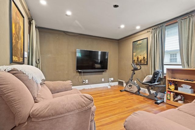 58 Horne Ave, Medford, MA 02155