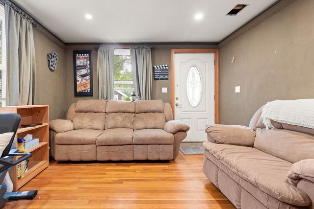 58 Horne Ave, Medford, MA 02155
