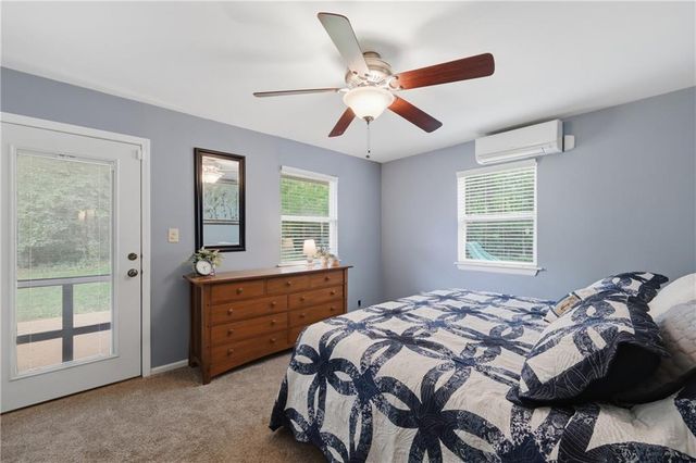 126 Beach Drive, Lake Tapawingo, MO 64015