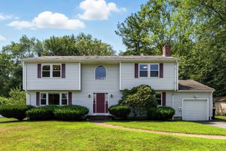 33 Highgate Rd, Framingham, MA 01701