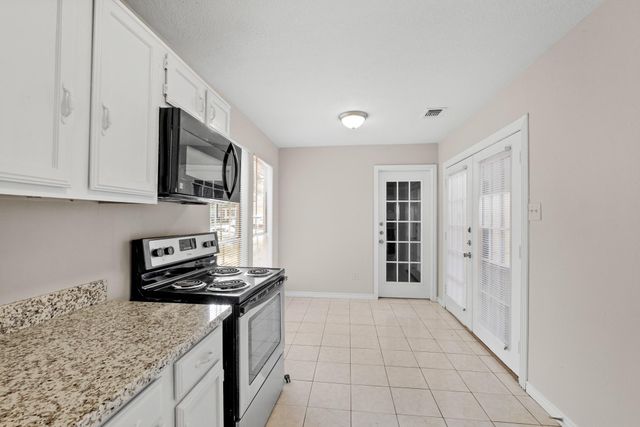 17514 Lobo Trail, Houston, TX 77084