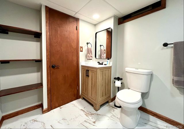 22935 Allor Street, St. Clair Shores, MI 48082
