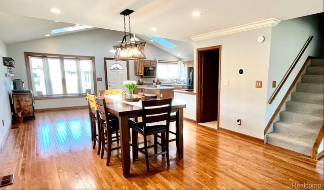 22935 Allor Street, St. Clair Shores, MI 48082