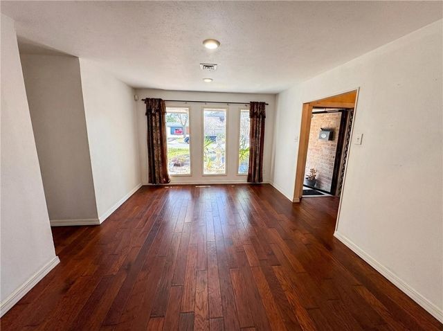 1102 Delta, Corpus Christi, TX 78412