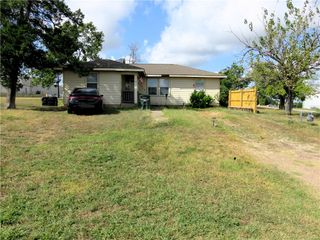 1413 Sandy Point Road, Bryan, TX 77803