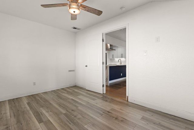 223 Price Way, Folsom, CA 95630