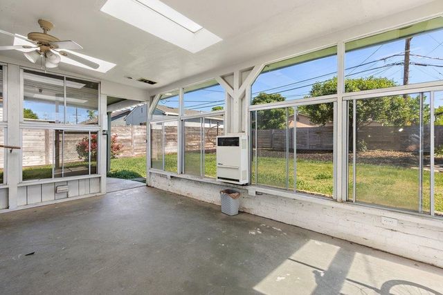 223 Price Way, Folsom, CA 95630