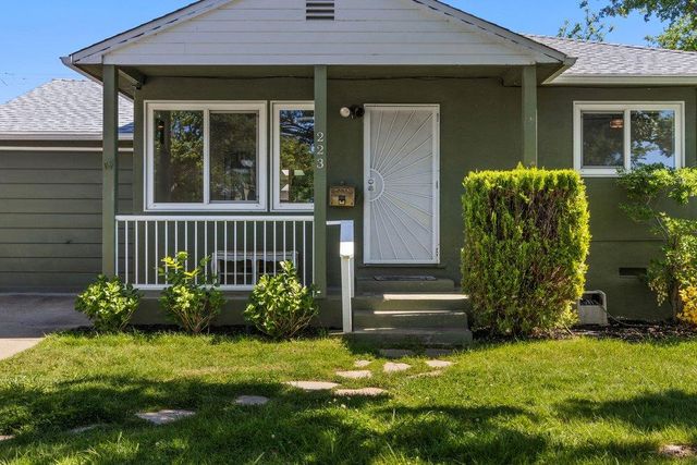 223 Price Way, Folsom, CA 95630