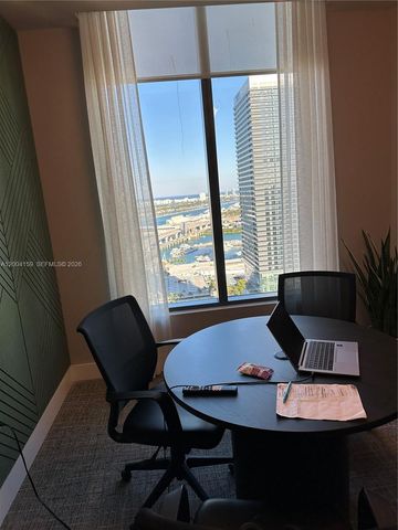 121 NE 5 2712, Miami, FL 33132