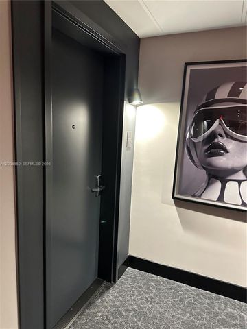 121 NE 5 2712, Miami, FL 33132