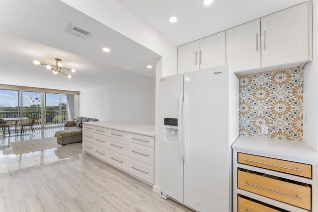 3001 S Course Drive 502, Pompano Beach, FL 33069