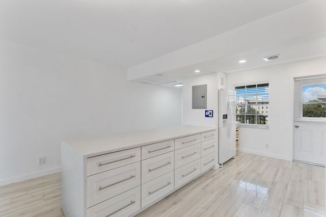 3001 S Course Drive 502, Pompano Beach, FL 33069